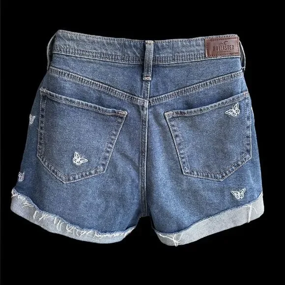 Hollister high rise mom shorts NWOT 26" - Picture 2 of 8